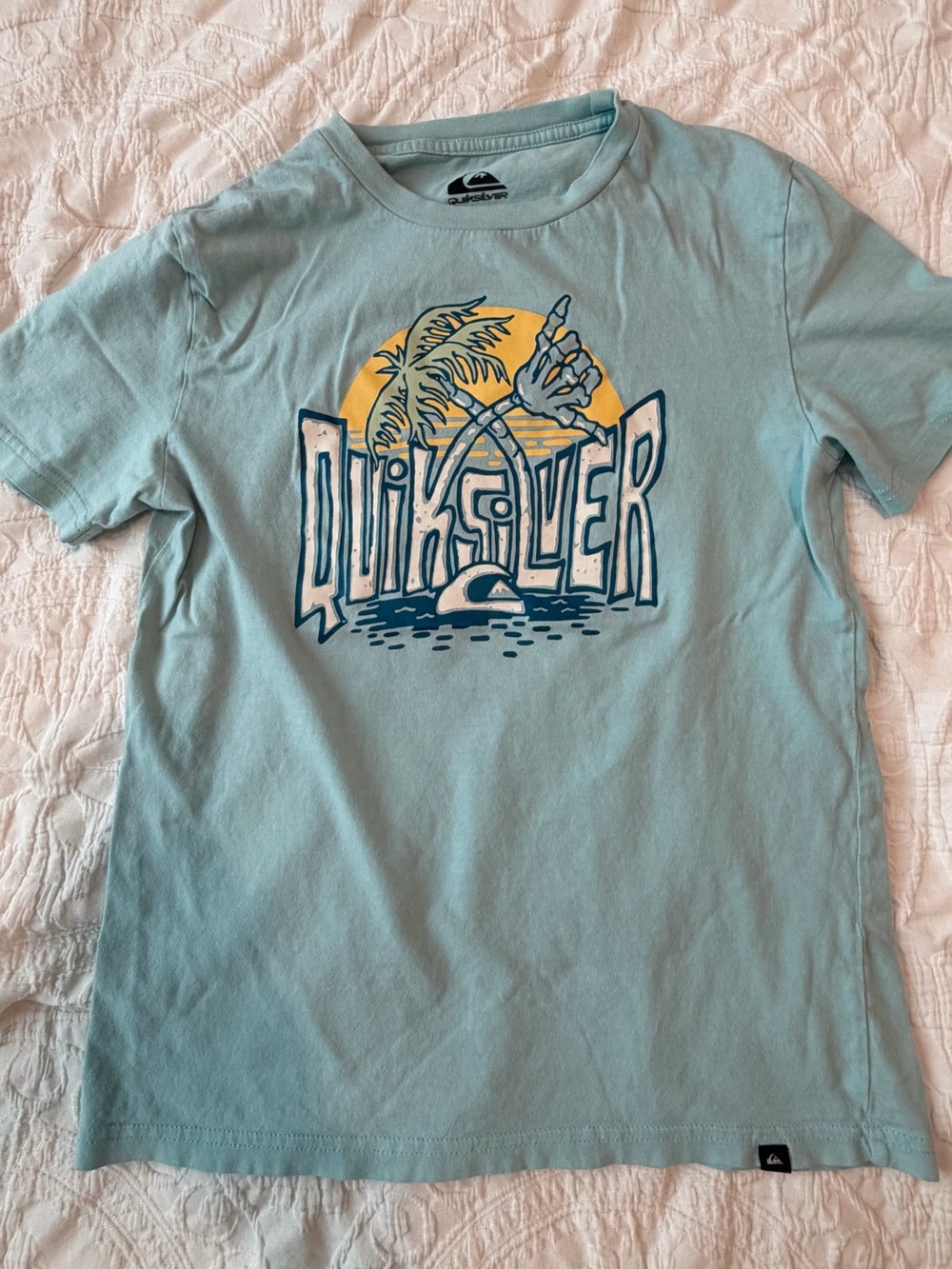 2 for$6✨Quiksilver Boy’s Light Blue Graphic, Size M (Age 10/12)